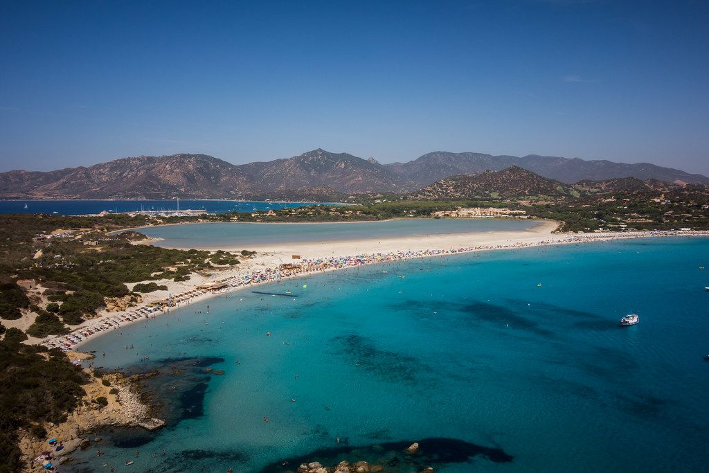 Discover southern Sardinia by electric car